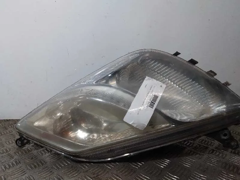 Faro Izquierdo para Toyota Prius (Nhw20)