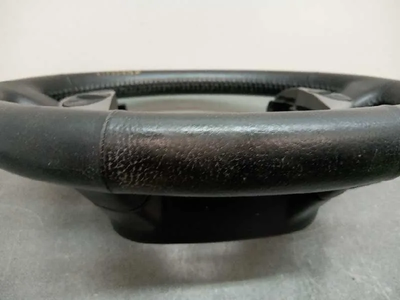 Volante para Toyota Prius (Nhw20)