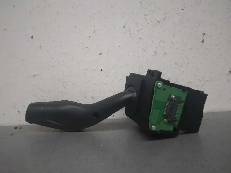 Mando Intermitentes para Ford Focus Lim.