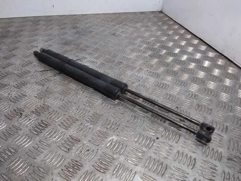 Amortiguadores Maletero / Porton para Ford Tourneo Courier (C4A)