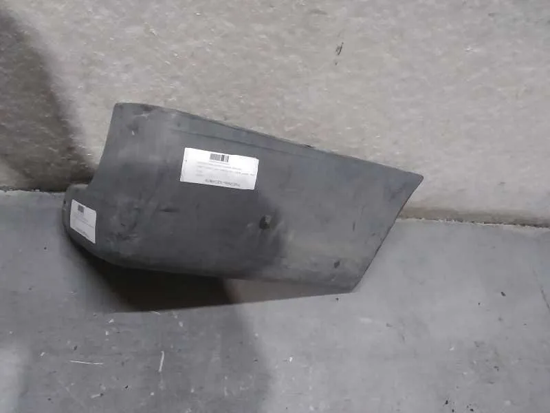 Puntera Paragolpes Trasera Derecha para Ford Transit Caja Cerrada '06