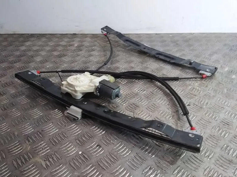 Elevalunas Delantero Derecho para Ford Galaxy (Ca1)