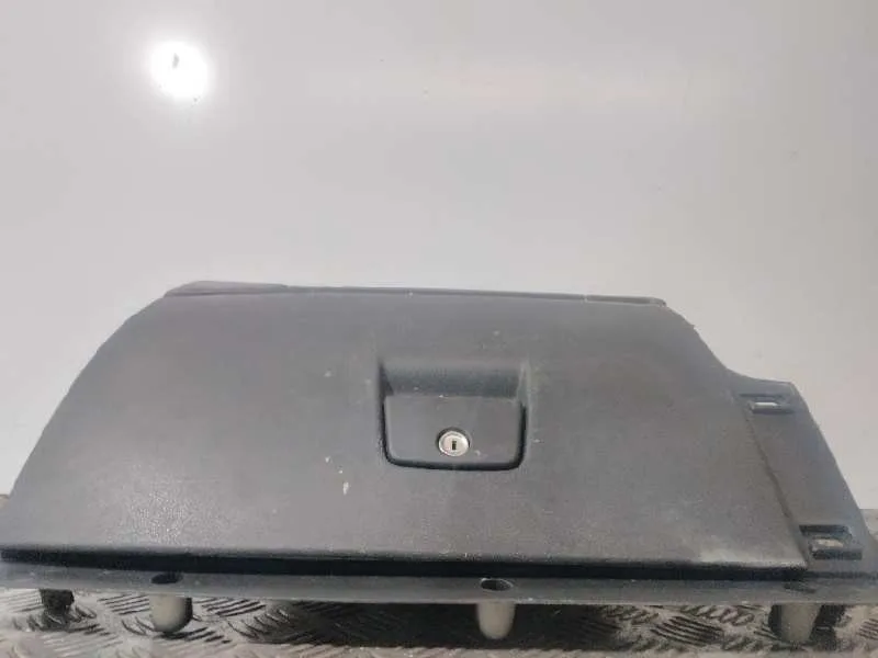 Guantera para Volvo C70 Cabriolet