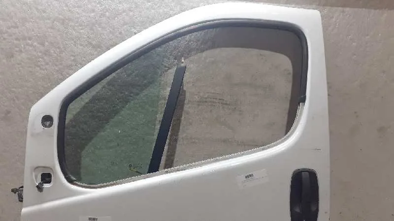 Puerta Delantera Izquierda para Renault Trafic Caja Cerrada (Ab 4.01)