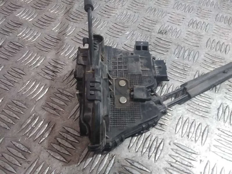 Cerradura Puerta Delantera Derecha para Kia Soul