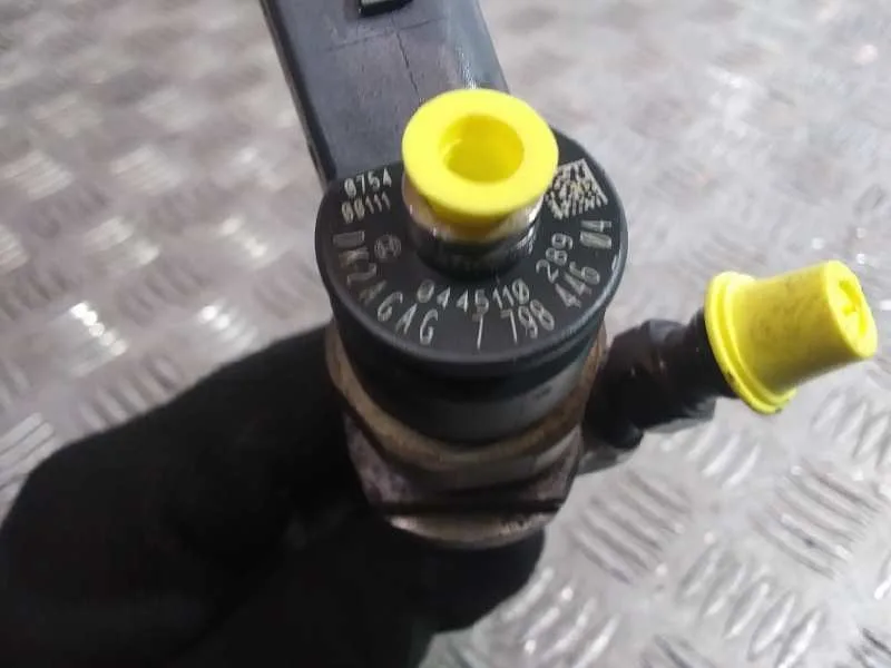 Inyector para Bmw Serie 1 Berlina (E81/E87)
