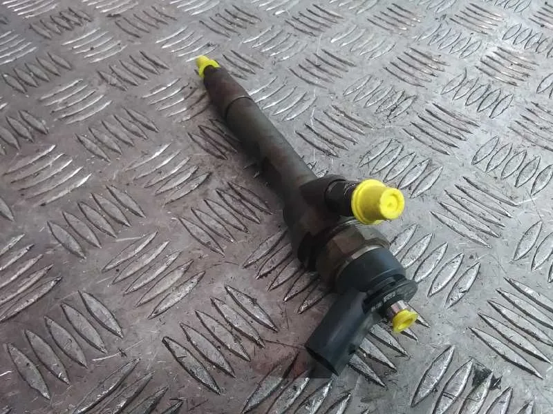 Inyector para Bmw Serie 1 Berlina (E81/E87)