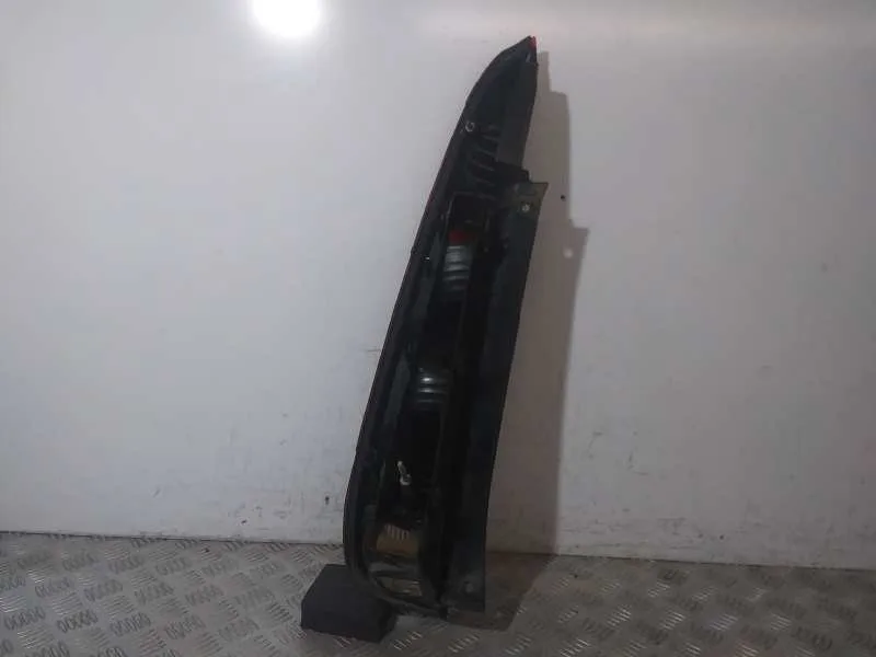 Piloto Trasero Derecho para Ford Fiesta (Cbk)