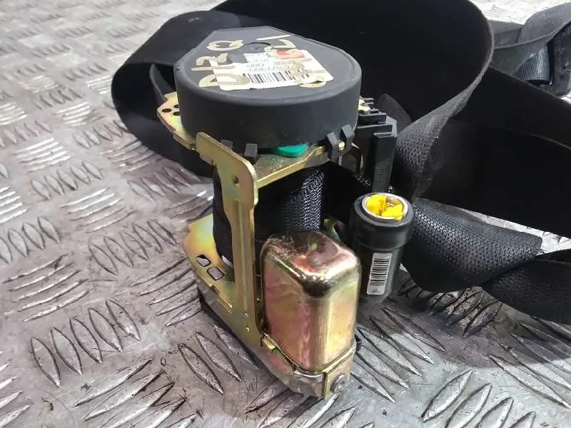 Cinturon Seguridad Delantero Izquierdo para Mercedes-Benz Clase A (W169)