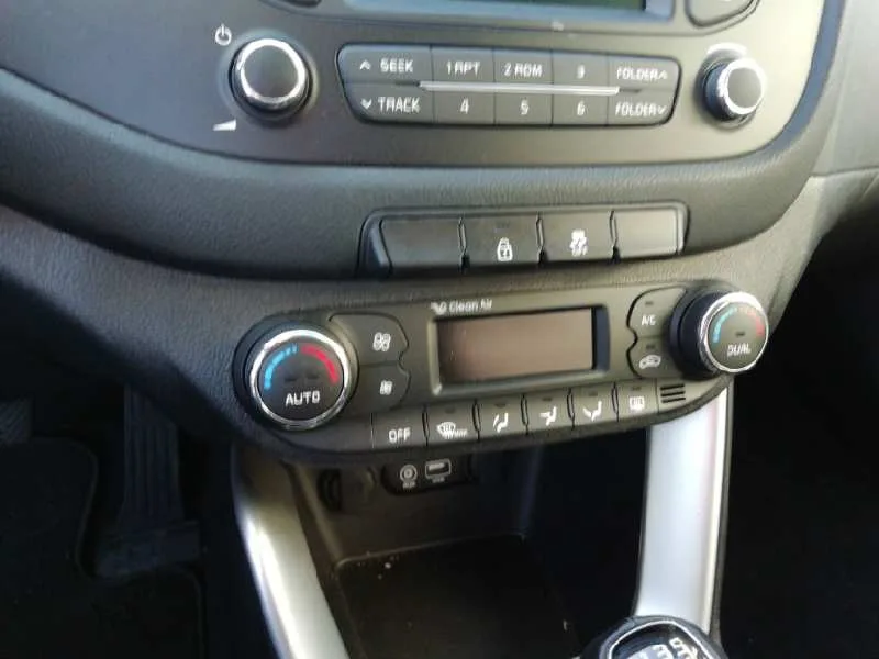 Mando Climatizador para Kia Cee'd