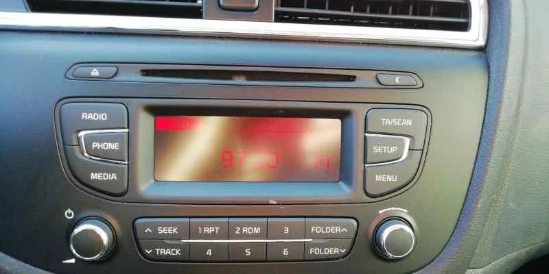 Sistema Audio / Radio Cd para Kia Cee'd