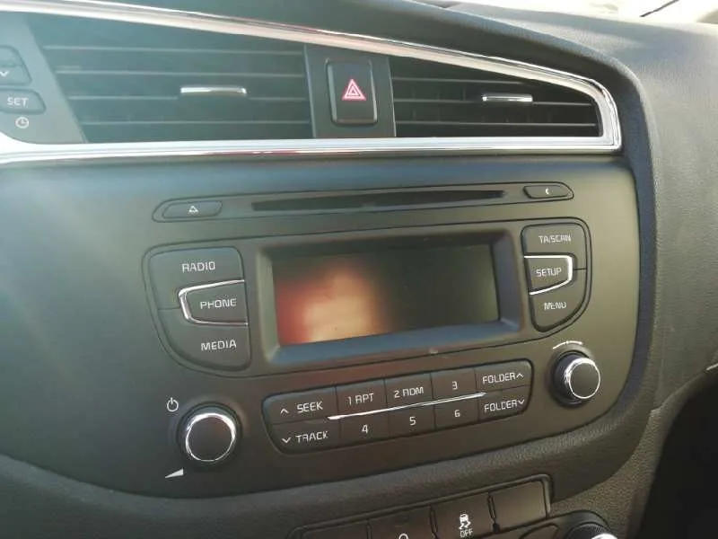 Sistema Audio / Radio Cd para Kia Cee'd