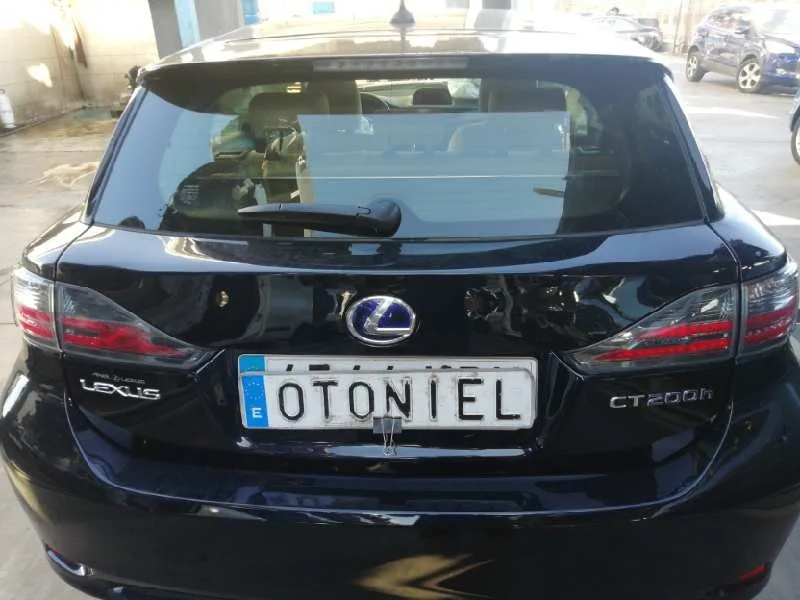 Porton Trasero para Lexus Ct