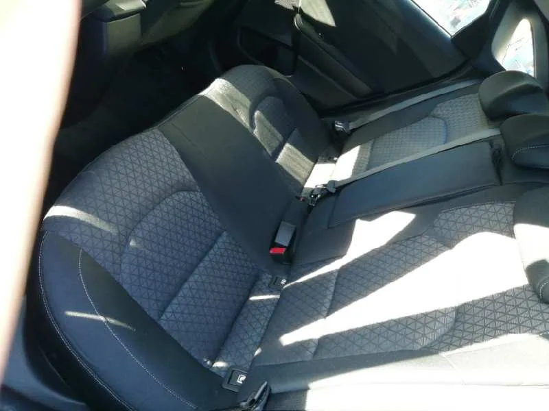 Juego Asientos Completo para Kia Ceed