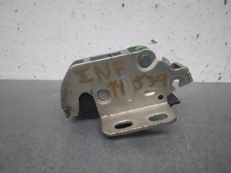 Cerradura Maletero / Porton para Volkswagen Crafter Caja Cerrada