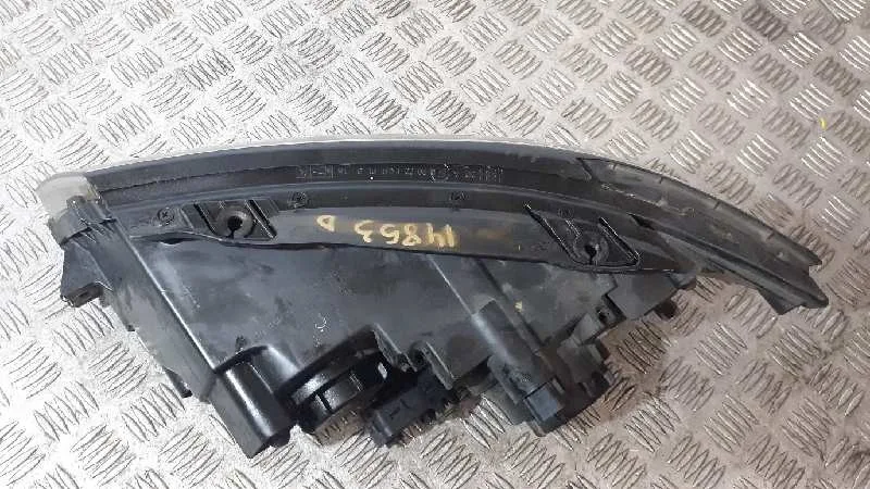Faro Derecho para Hyundai Sonata (Nf)