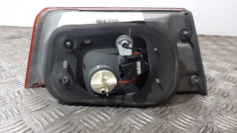 Piloto Trasero Derecho Interior para Hyundai Sonata (Nf)