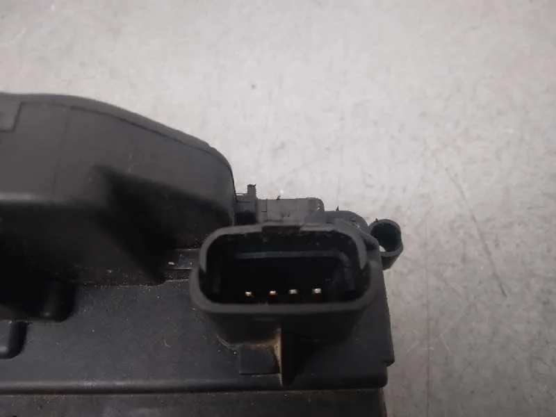Cerradura Puerta Delantera Derecha para Renault Megane Iii Berlina 5 P