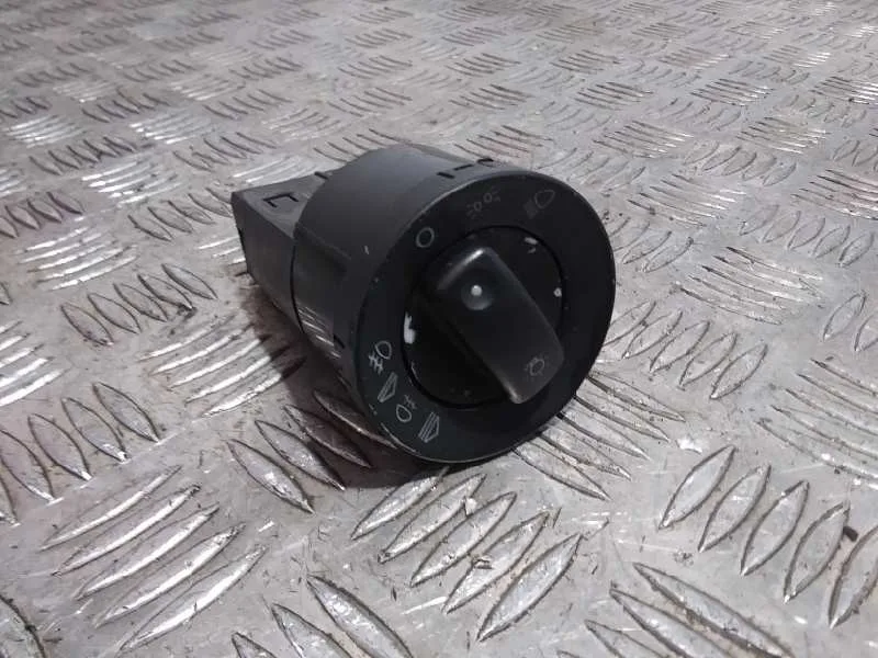 Mando Luces para Audi A4 Avant (8E)