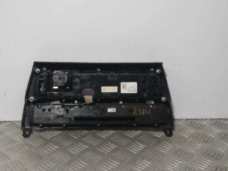 Mando Climatizador para Bmw Serie 5 Touring (F11)