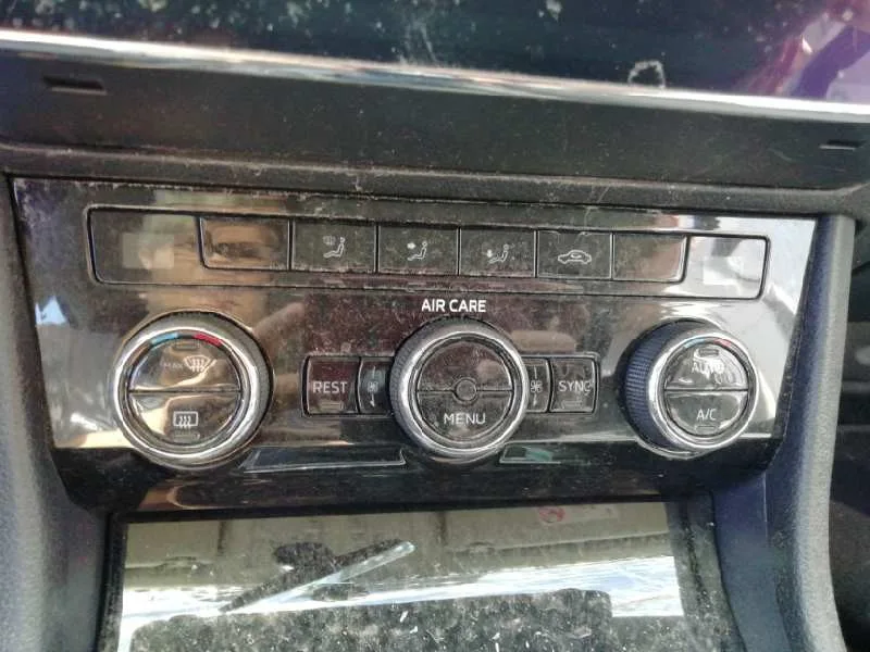 Mando Climatizador para Skoda Superb (3V3)