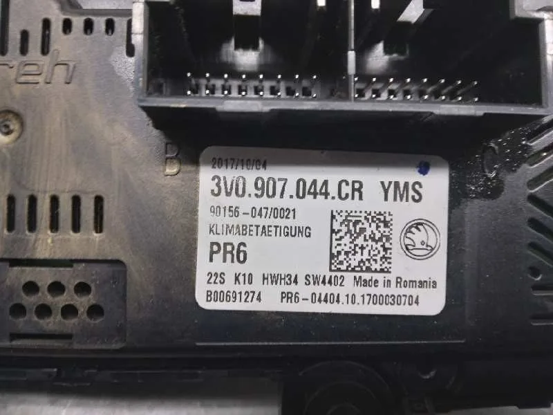 Mando Climatizador para Skoda Superb (3V3)