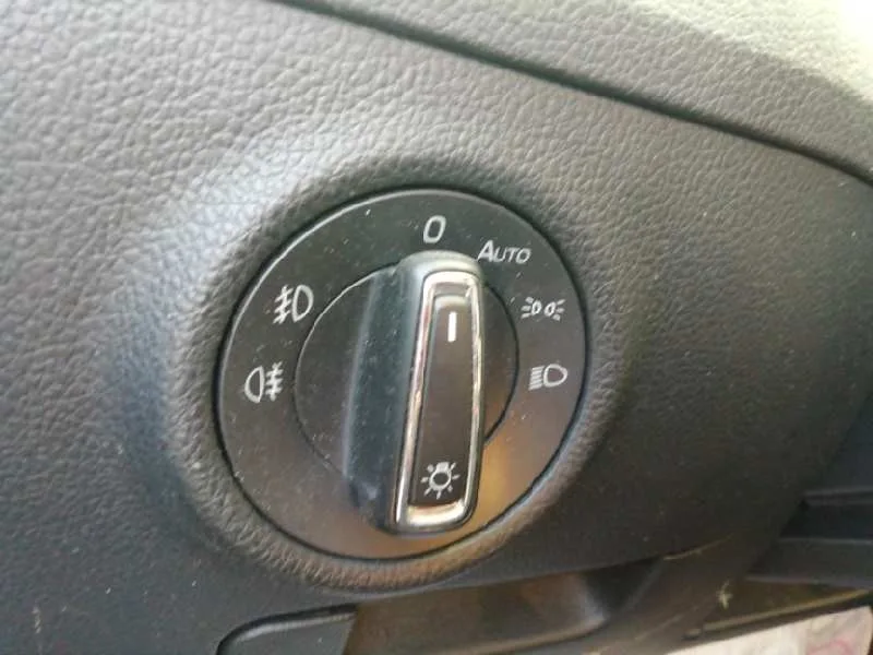 Mando Luces para Skoda Superb (3V3)