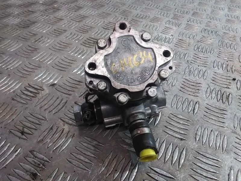 Bomba Direccion para Volkswagen Golf V Berlina (1K1)