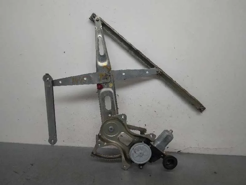 Elevalunas Trasero Izquierdo para Toyota Prius (Nhw20)