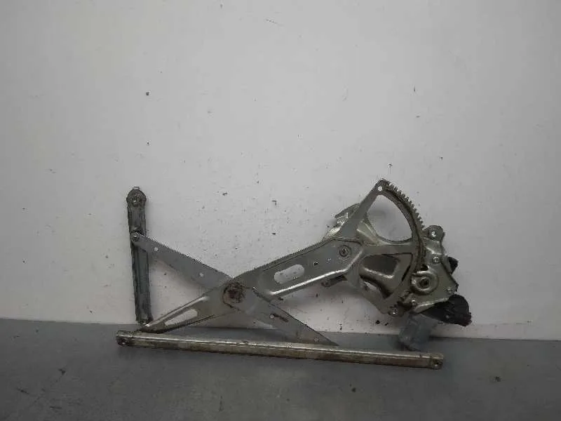Elevalunas Trasero Izquierdo para Toyota Prius (Nhw20)