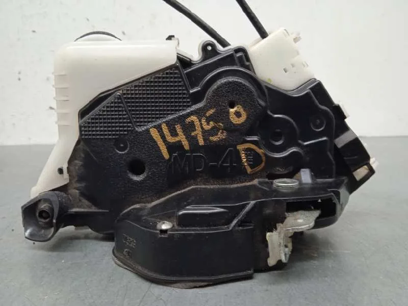 Cerradura Puerta Delantera Derecha para Toyota Yaris