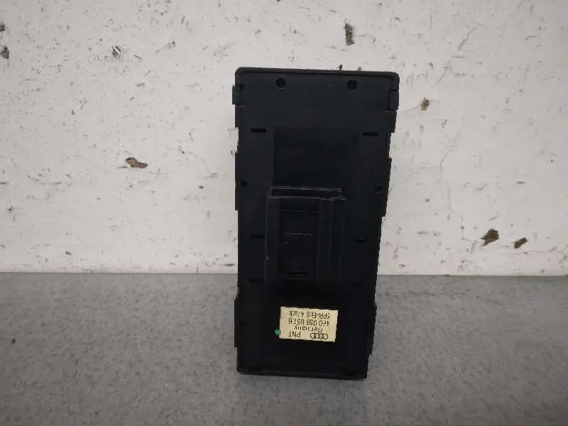 Mando Elevalunas Delantero Izquierdo para Audi A8 (4E2)