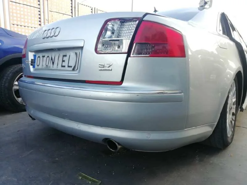 Paragolpes Trasero para Audi A8 (4E2)