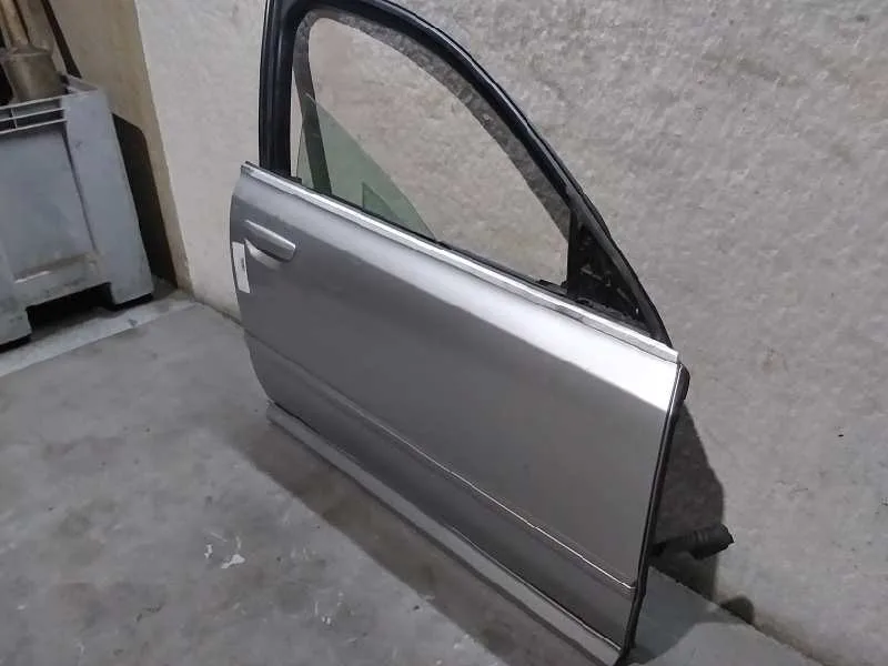 Puerta Delantera Derecha para Audi A8 (4E2)