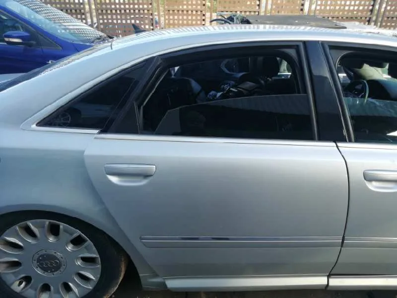 Puerta Trasera Derecha para Audi A8 (4E2)
