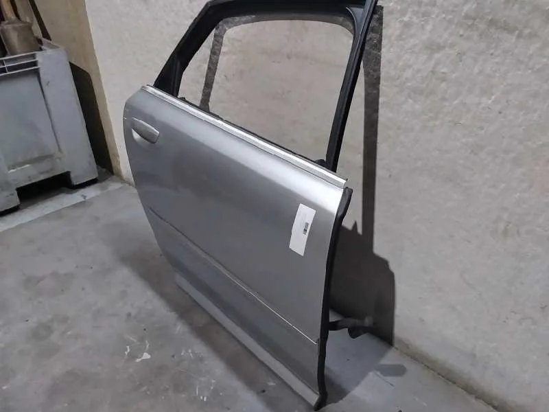 Puerta Trasera Derecha para Audi A8 (4E2)