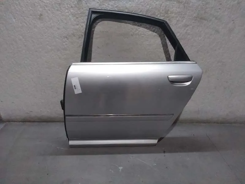 Puerta Trasera Izquierda para Audi A8 (4E2)