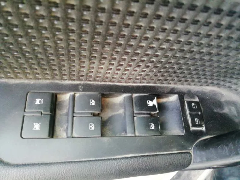 Mando Elevalunas Delantero Izquierdo para Chevrolet Captiva