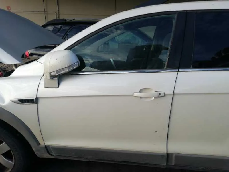 Puerta Delantera Izquierda para Chevrolet Captiva