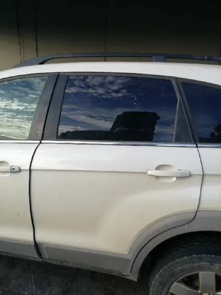 Puerta Trasera Izquierda para Chevrolet Captiva