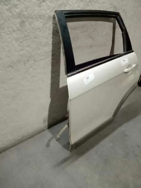 Puerta Trasera Izquierda para Chevrolet Captiva