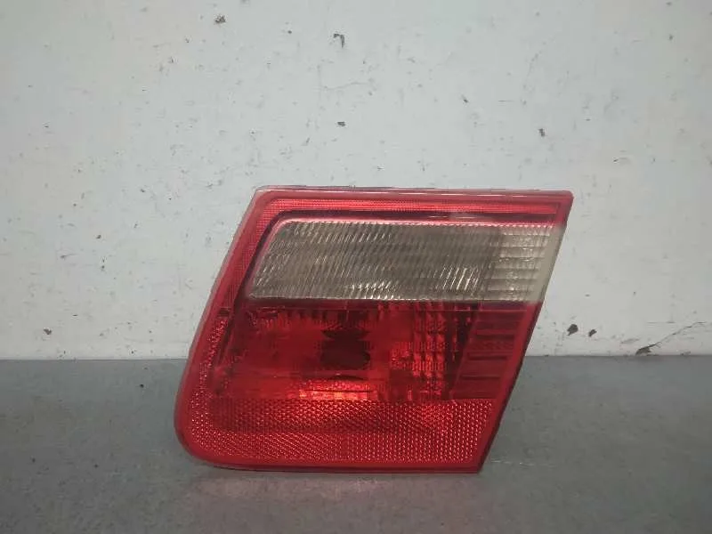 Piloto Trasero Derecho Interior para Bmw Serie 3 Touring (E46)