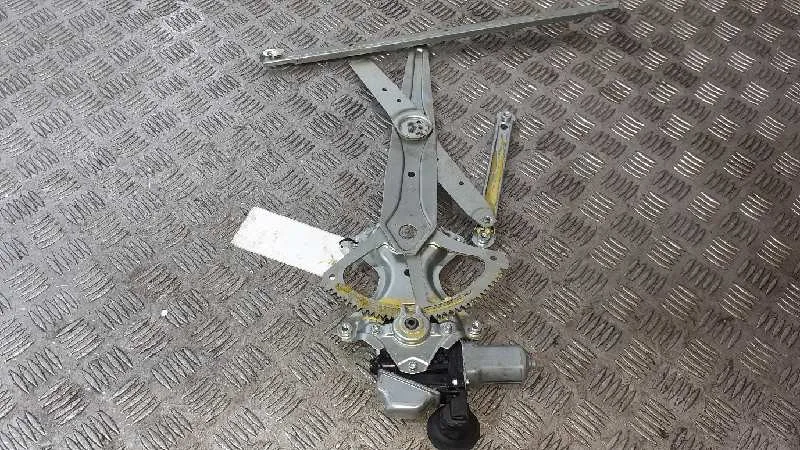Elevalunas Delantero Derecho para Lexus Ct