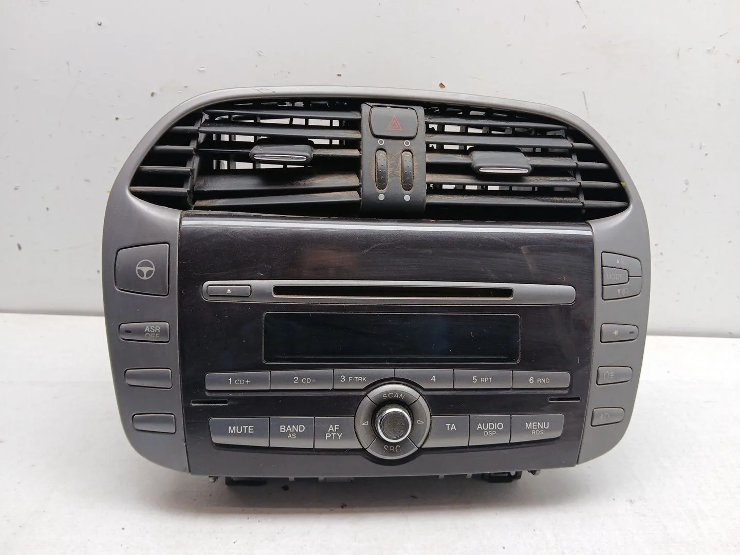 Sistema Audio / Radio Cd para Fiat Bravo (198)