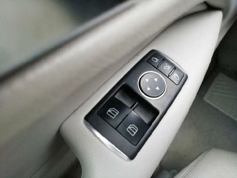Mando Elevalunas Delantero Izquierdo para Mercedes-Benz Clase Clk (W207) Coupe