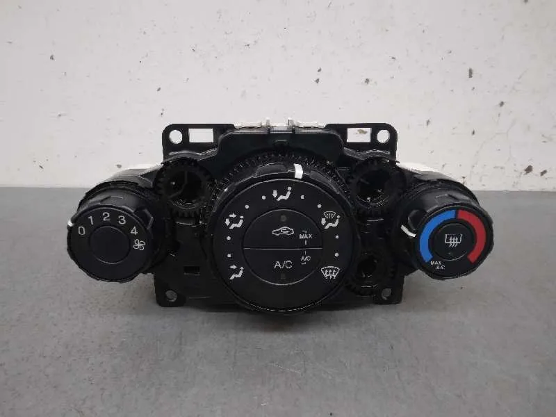 Mando Calefaccion / Aire Acondicionado para Ford Fiesta (Ccn)