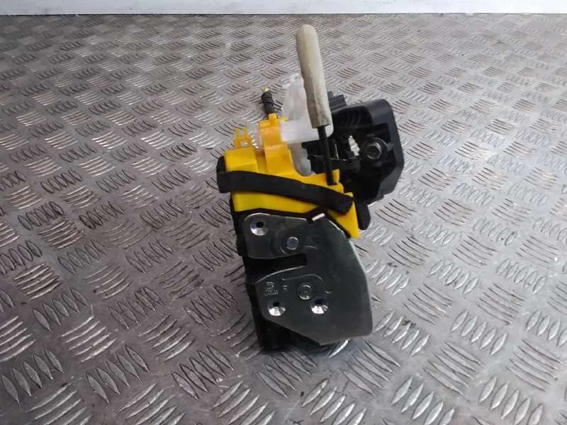 Cerradura Puerta Delantera Derecha para Kia Cee'd