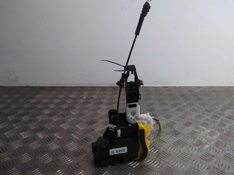 Cerradura Puerta Delantera Derecha para Kia Cee'd