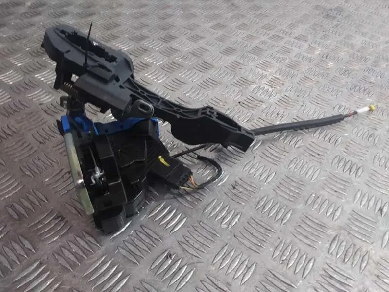 Cerradura Puerta Trasera Derecha para Kia Cee'd