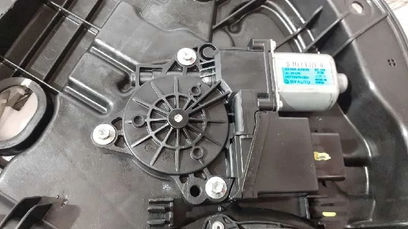 Elevalunas Trasero Izquierdo para Kia Cee'd